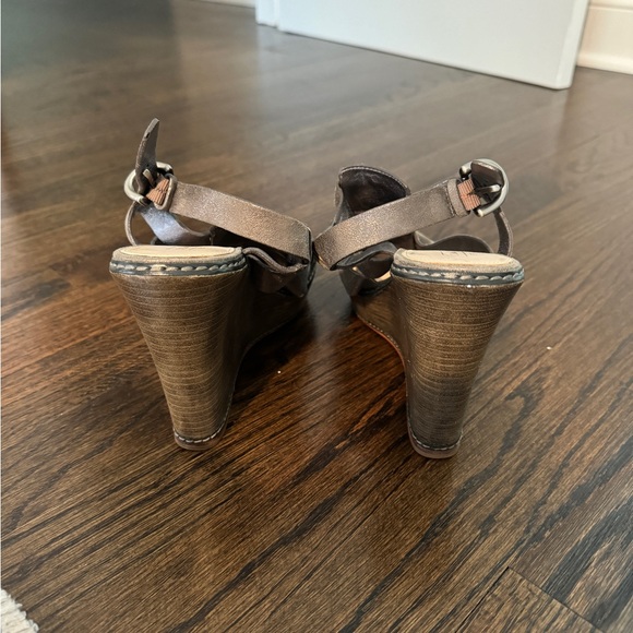 Coach wedge sandals size 7 - Picture 3 of 5